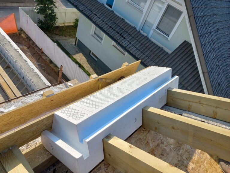 Izolacija strehe JUBHome ROOF (1)