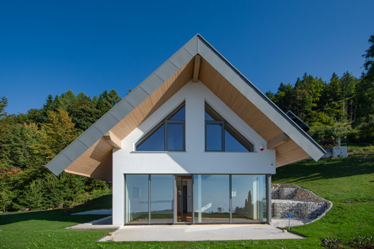 Jub Home Ambrož